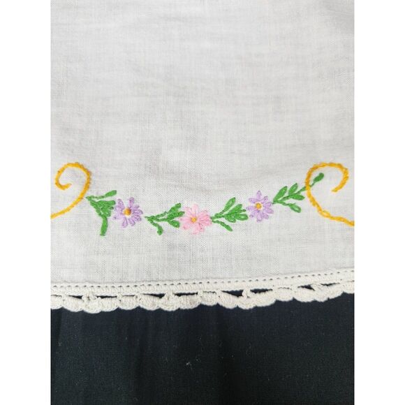 Estate Vintage Hand Embroidered Table Runner Cottagecore Floral Scalloped Edge - Picture 10 of 12